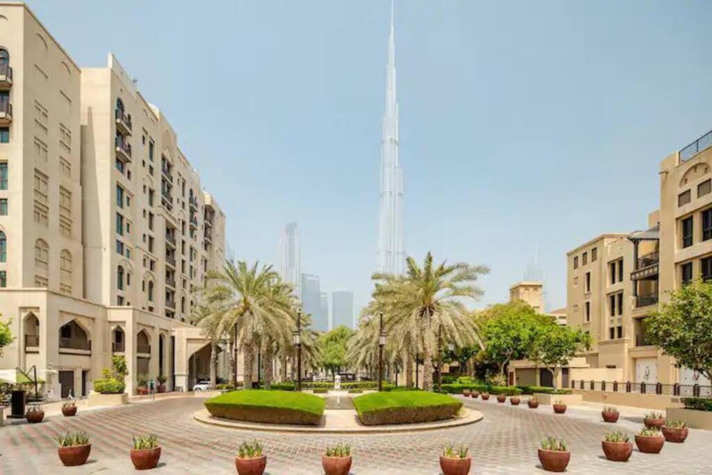 Charming 1Br Apt Yansoon 5 Downtown Dubai Apartment Luaran gambar