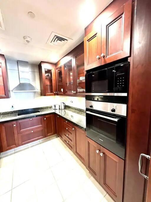 Charming 1Br Apt Yansoon 5 Downtown Dubai Apartment Luaran gambar